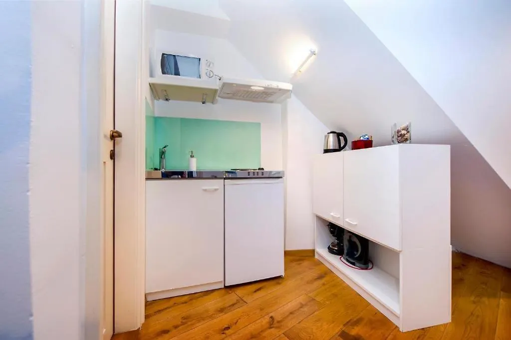 Retro Studio Oscar I Rovinj Apartament